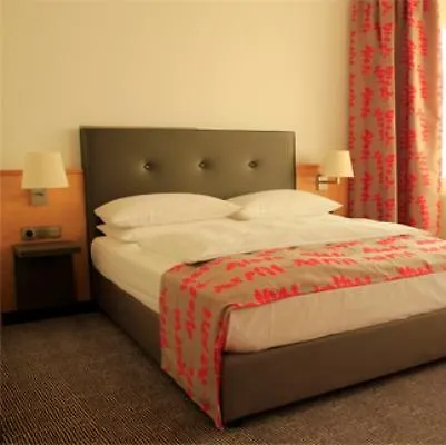 Holiday Inn Frankfurt Airport - Neu-Isenburg By Ihg Hotel