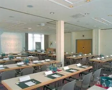 Holiday Inn Frankfurt Airport - Neu-Isenburg By Ihg