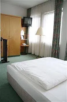 Holiday Inn Frankfurt Airport - Neu-Isenburg By Ihg